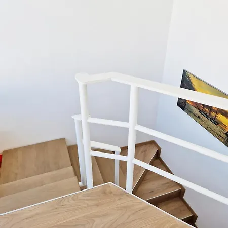 아파트 Maison Danielle 비코에쿠엔세